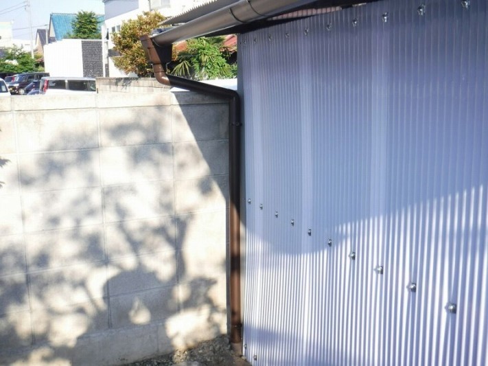 小屋雨樋完成