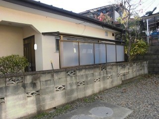 テラス屋根を取り付けた状態