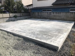 土間コンクリートの型枠が取れた状態