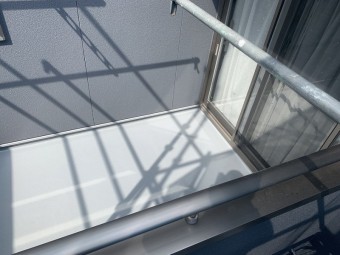 FRP防水塗装後の床