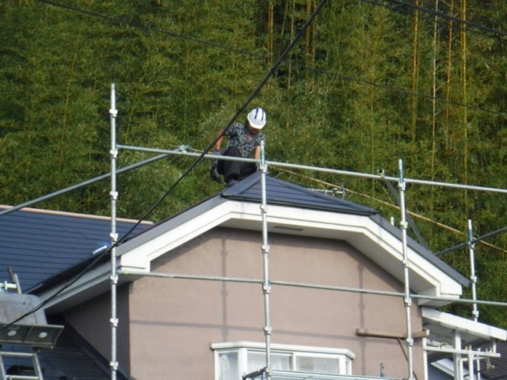 棟板金取り付けるところ