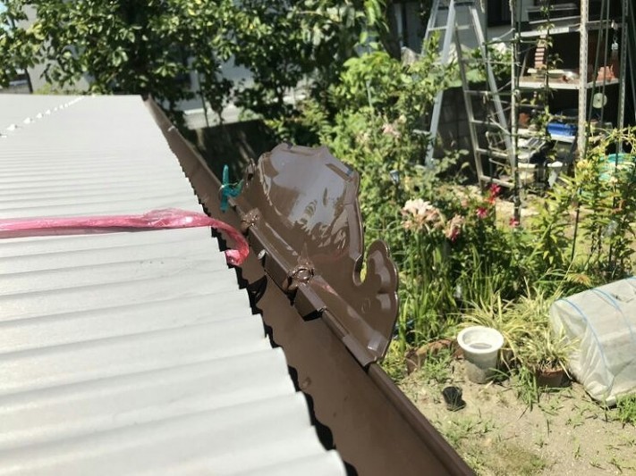 雨水が飛び出すのを防ぐもの