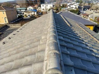 棟瓦の積み直し完成