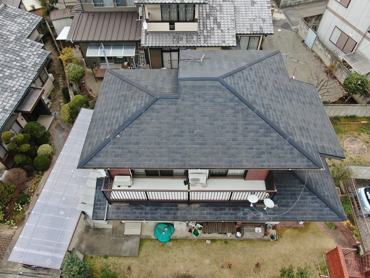 屋根全景