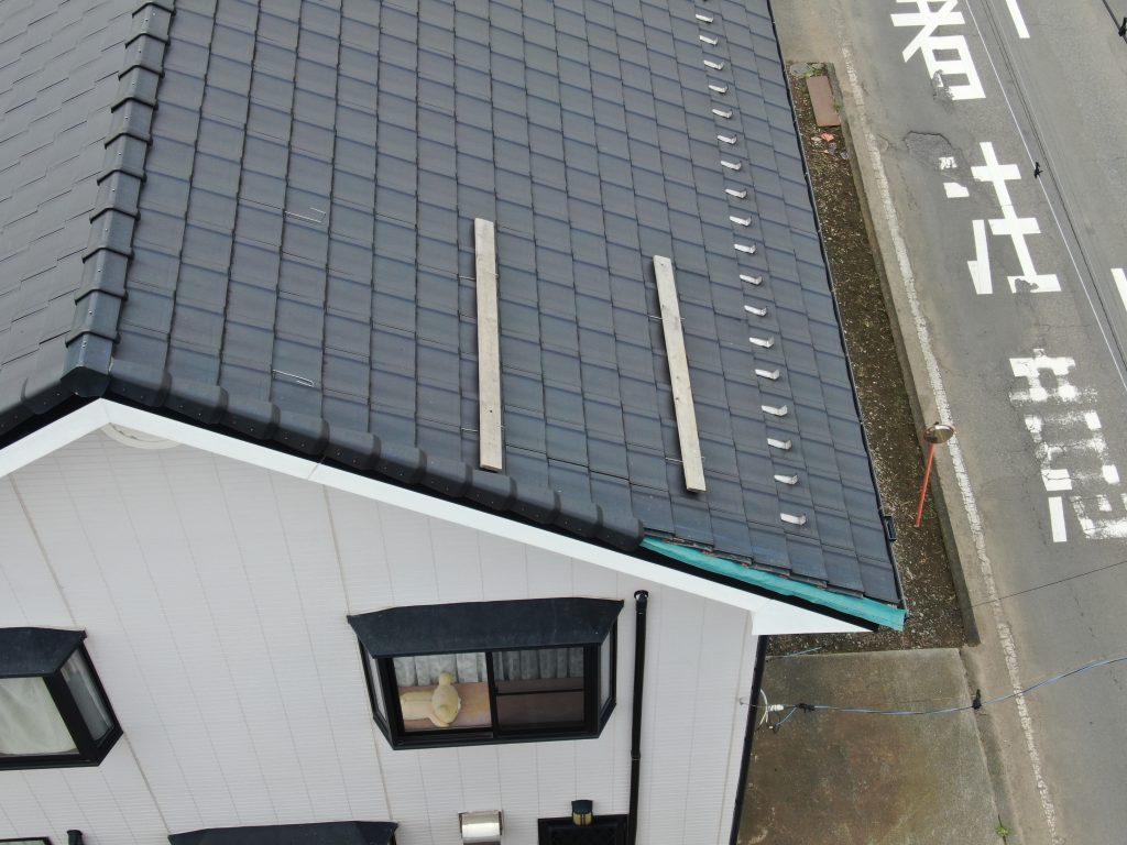道路側ケラバの欠損