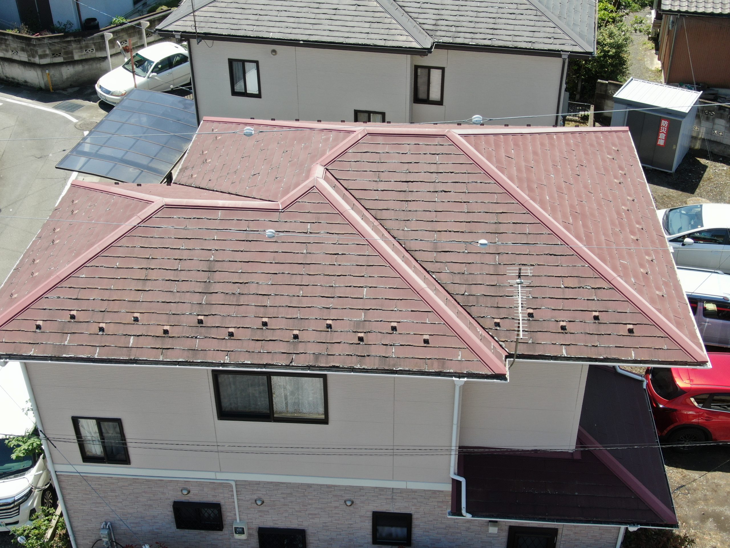 高崎市寺尾町　ノンアスベスト（パミール）屋根材の不具合により葺き替え工事の見積り依頼を受け現場調査