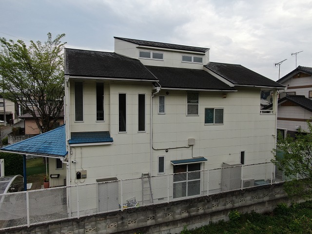 群馬県藤岡市で屋根塗装をご検討中のお客様より見積りをご依頼いただきましたので現地調査へ行ってきました