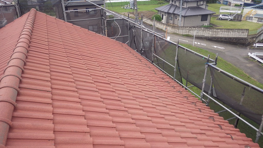劣化した屋根表面