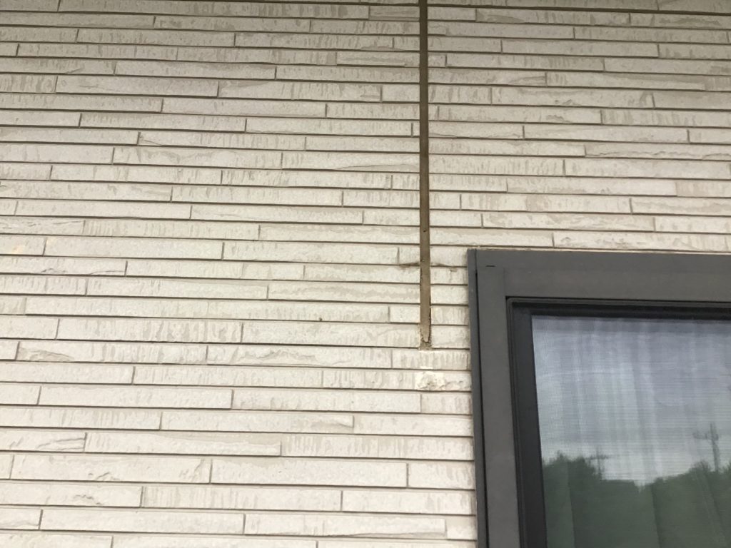 外壁縦目地の劣化