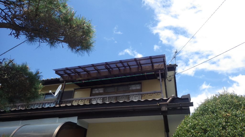 完成したベランダ屋根