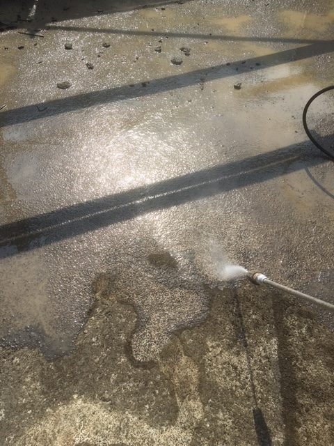 高圧洗浄作業