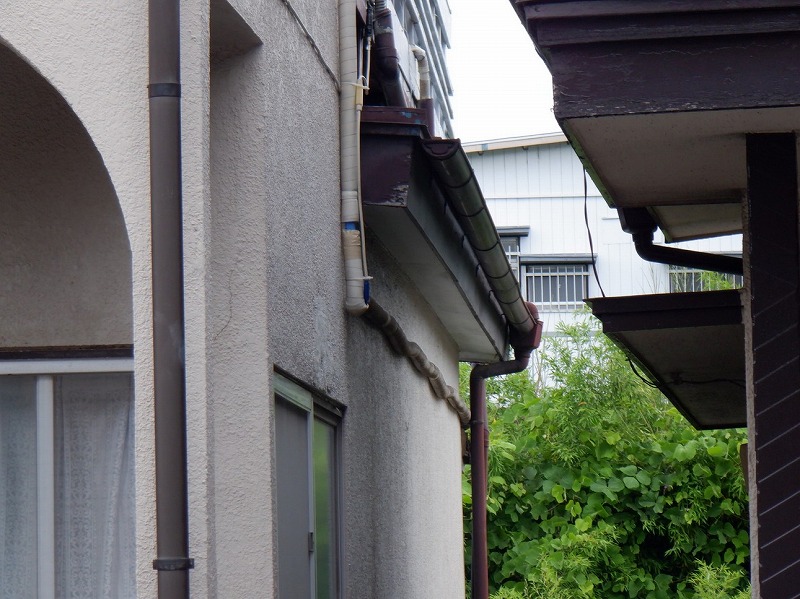 高崎市の助成金で屋根の破風板や庇など木部塗装する見積り調査